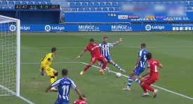 西甲强队连胜领跑，姆巴佩梅开二度助球队夺冠前景光明