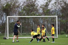 卡瓦哈尔欧冠冲突道歉风波：皇家马德里球员争议事件全解析